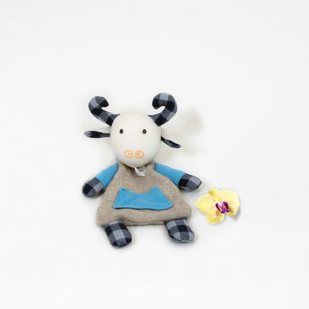 Gavin The Goat Cashmere Plush Toy - Product Shot